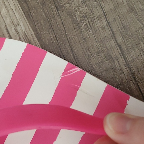 Kate Spade pink flip flops - Picture 5 of 6